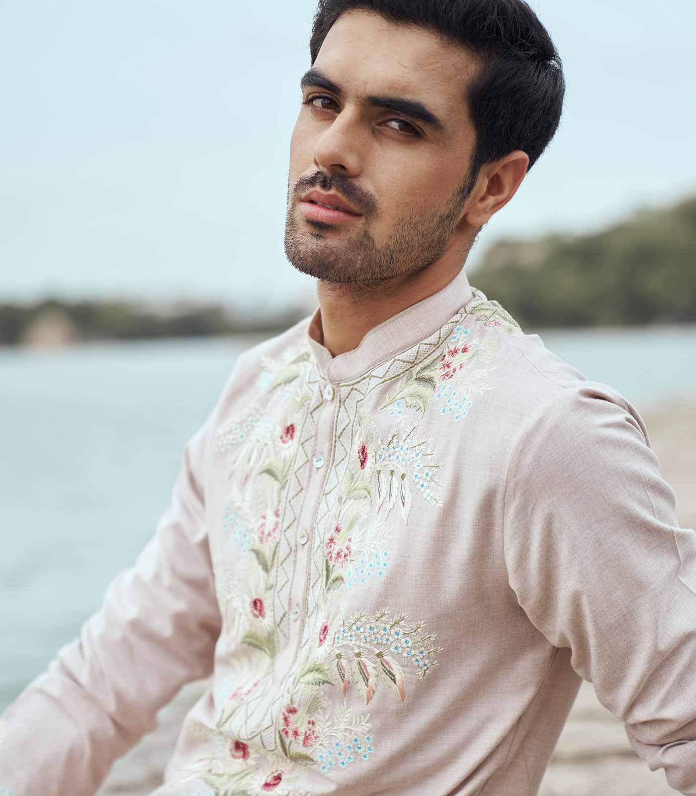 PINK THREAD WORK KURTA SET