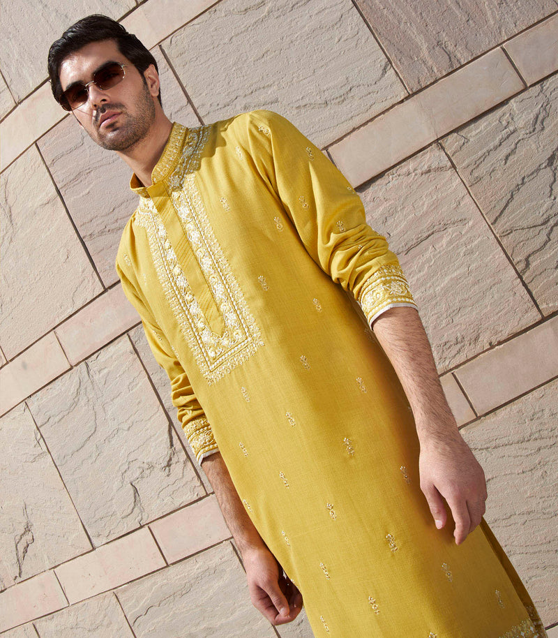 ROSE CREEPER WITH BUTTIES KURTA SET