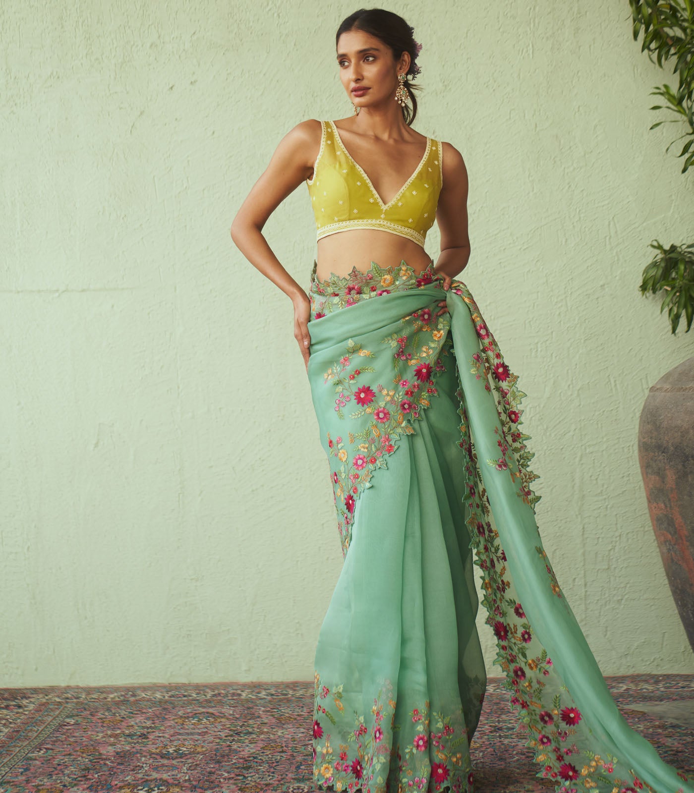 Multi thread work saree set