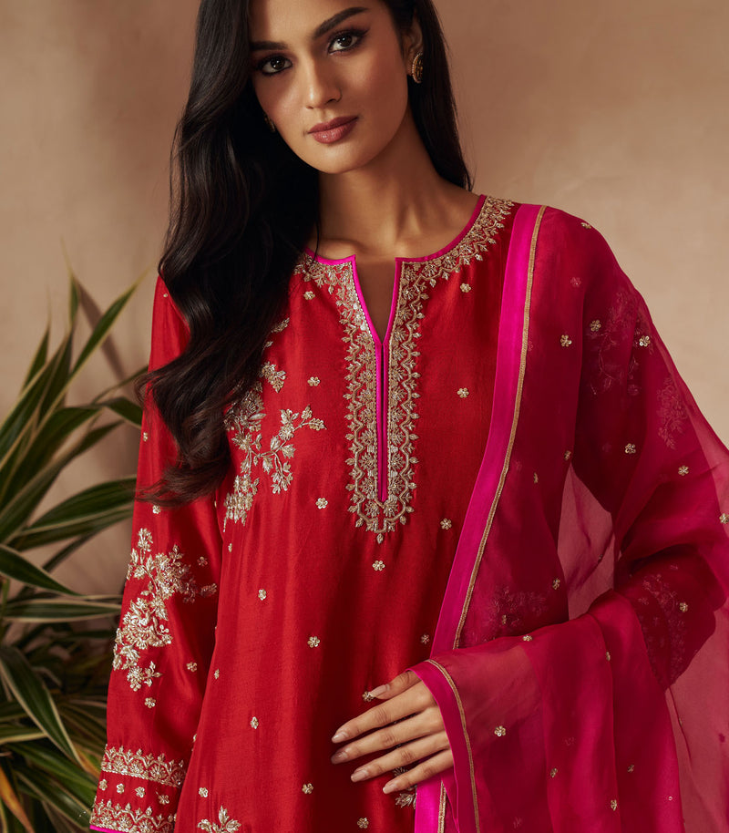 RED KURTA SET