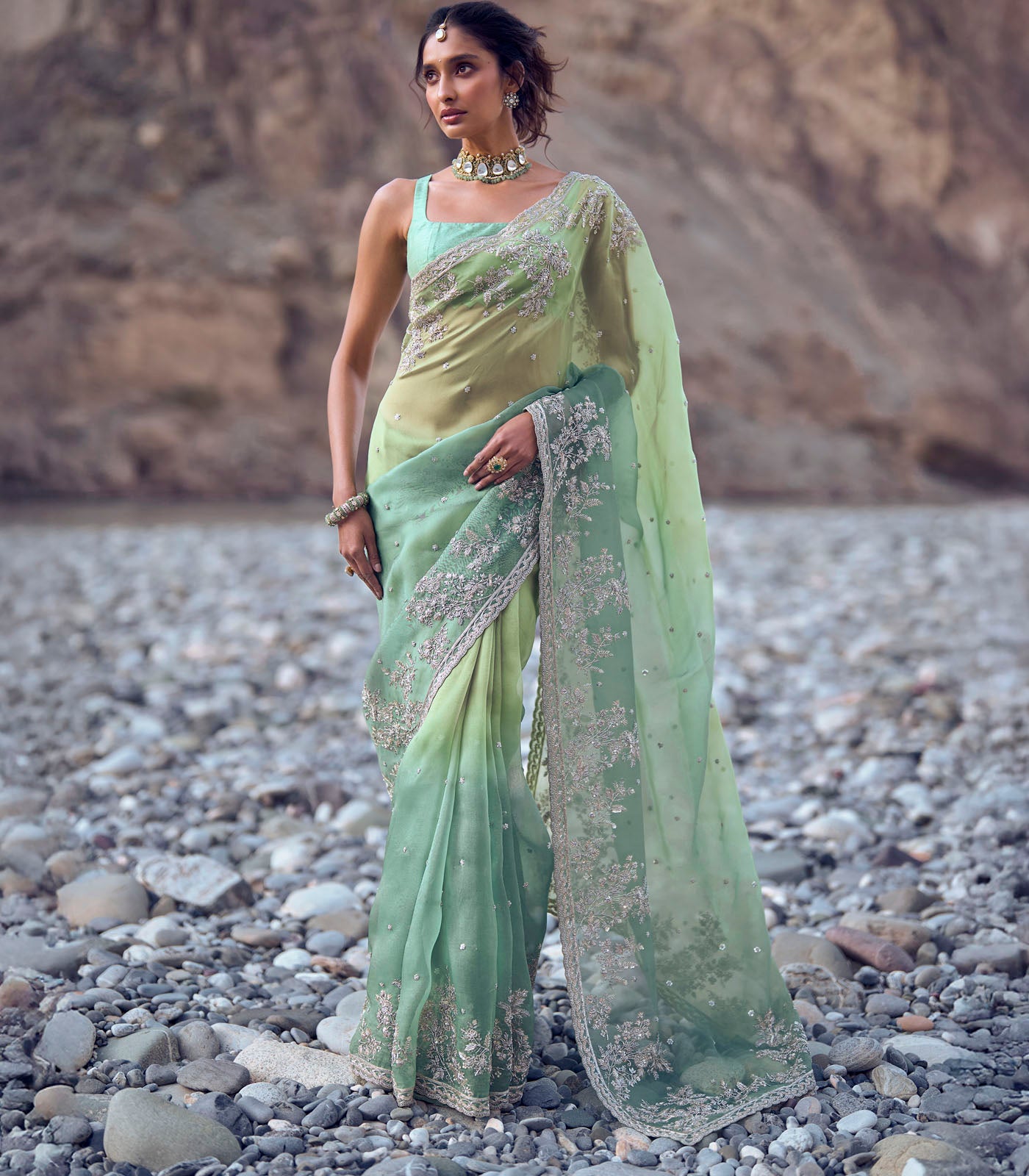 Inayat saree set