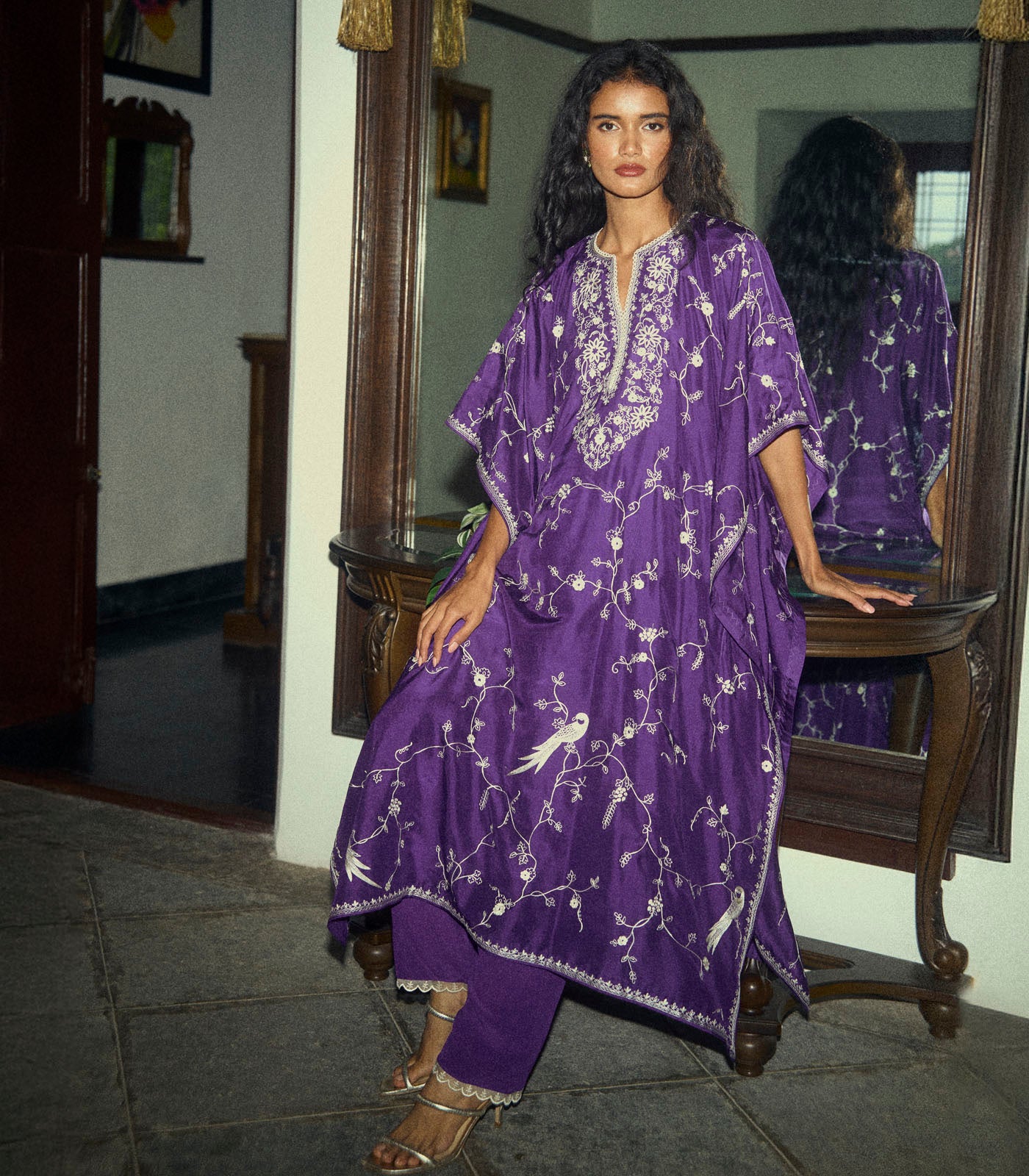 Aari Thread Work Kaftan Set
