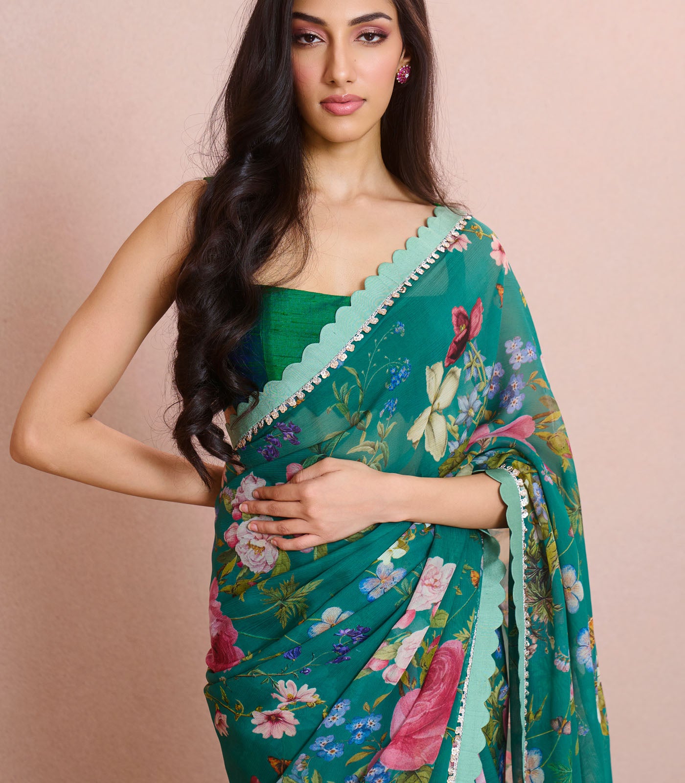 EMERALD GREEN SCALLOP BORDER SAREE SET