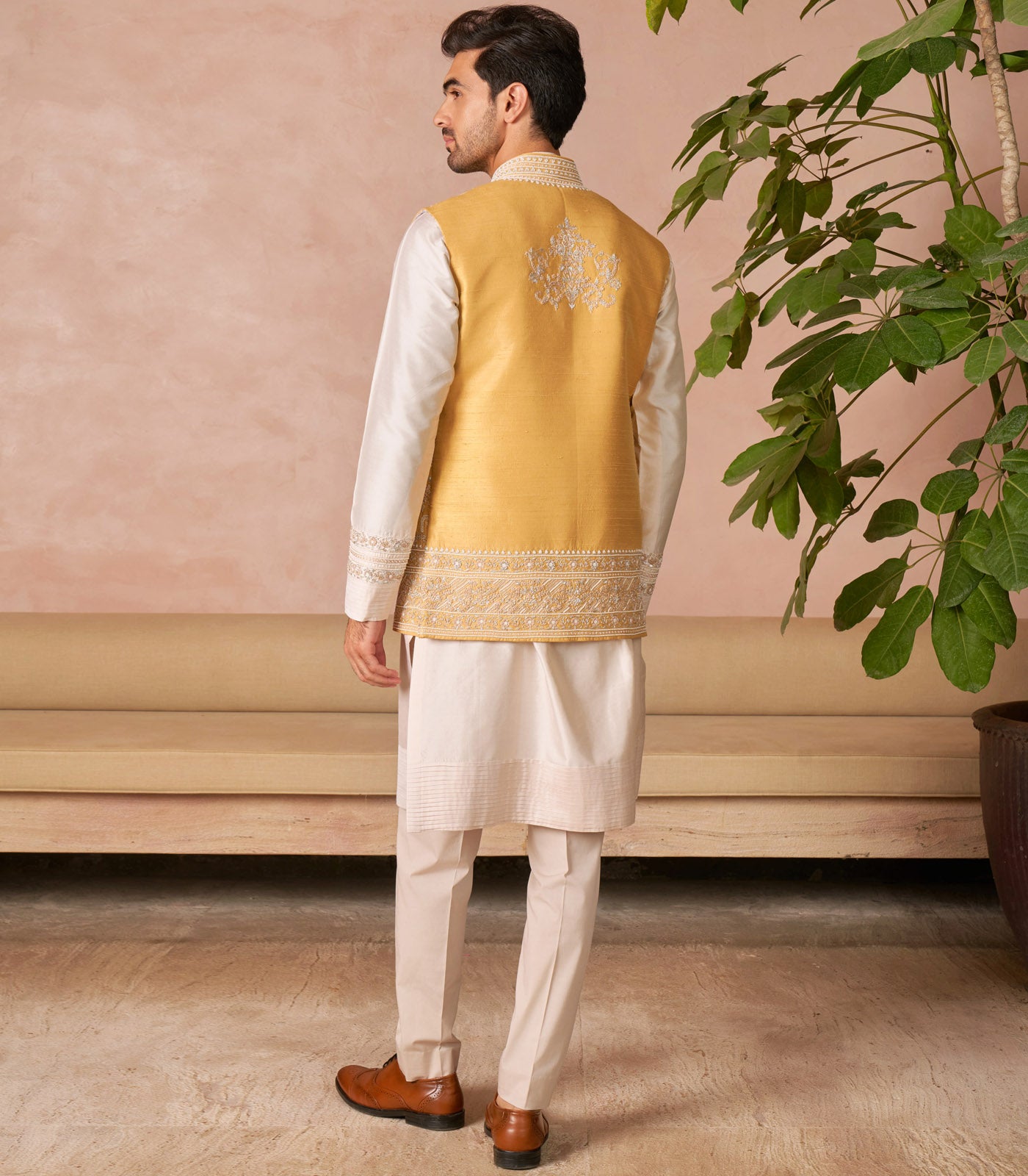 YELLOW BANDI SET