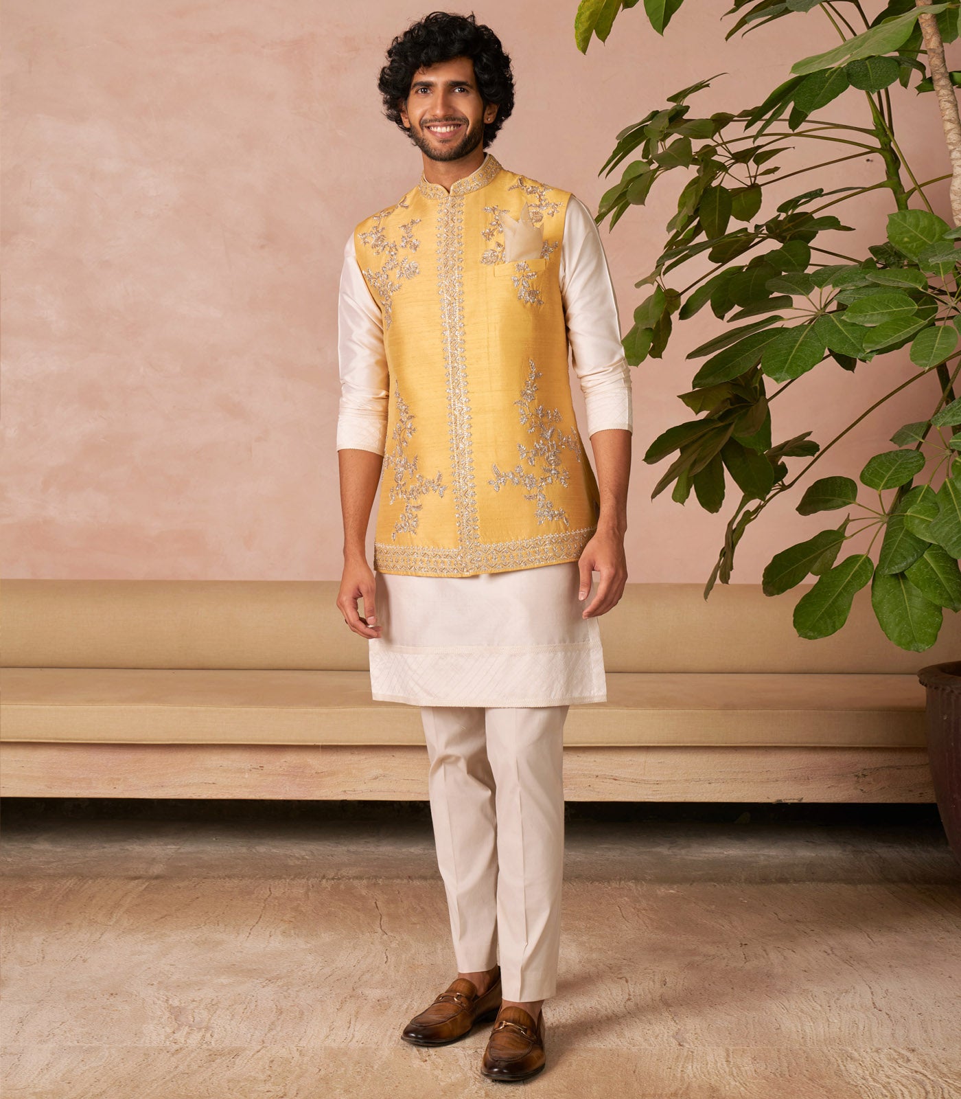 YELLOW BANDI SET