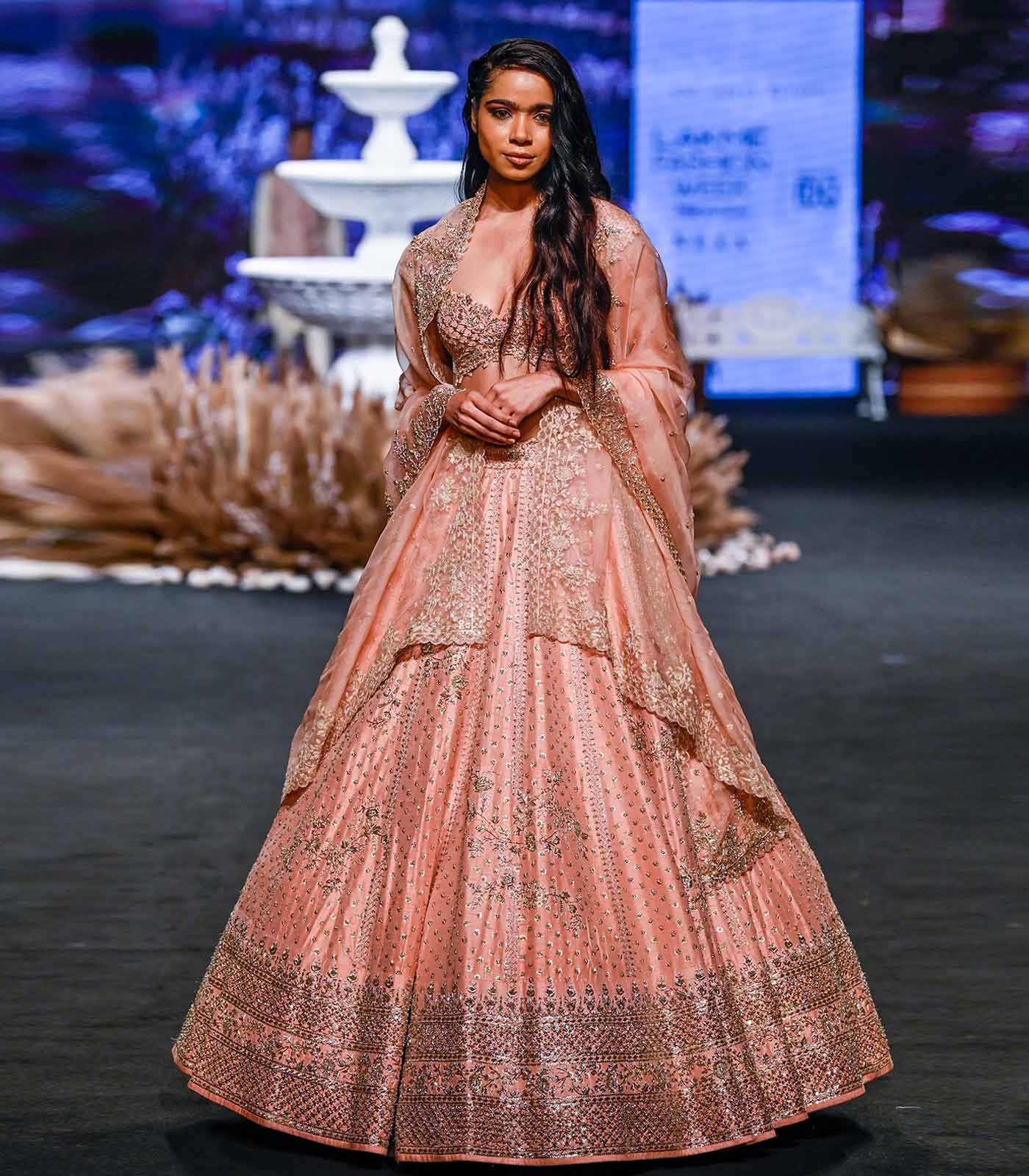 SITARA LEHENGA