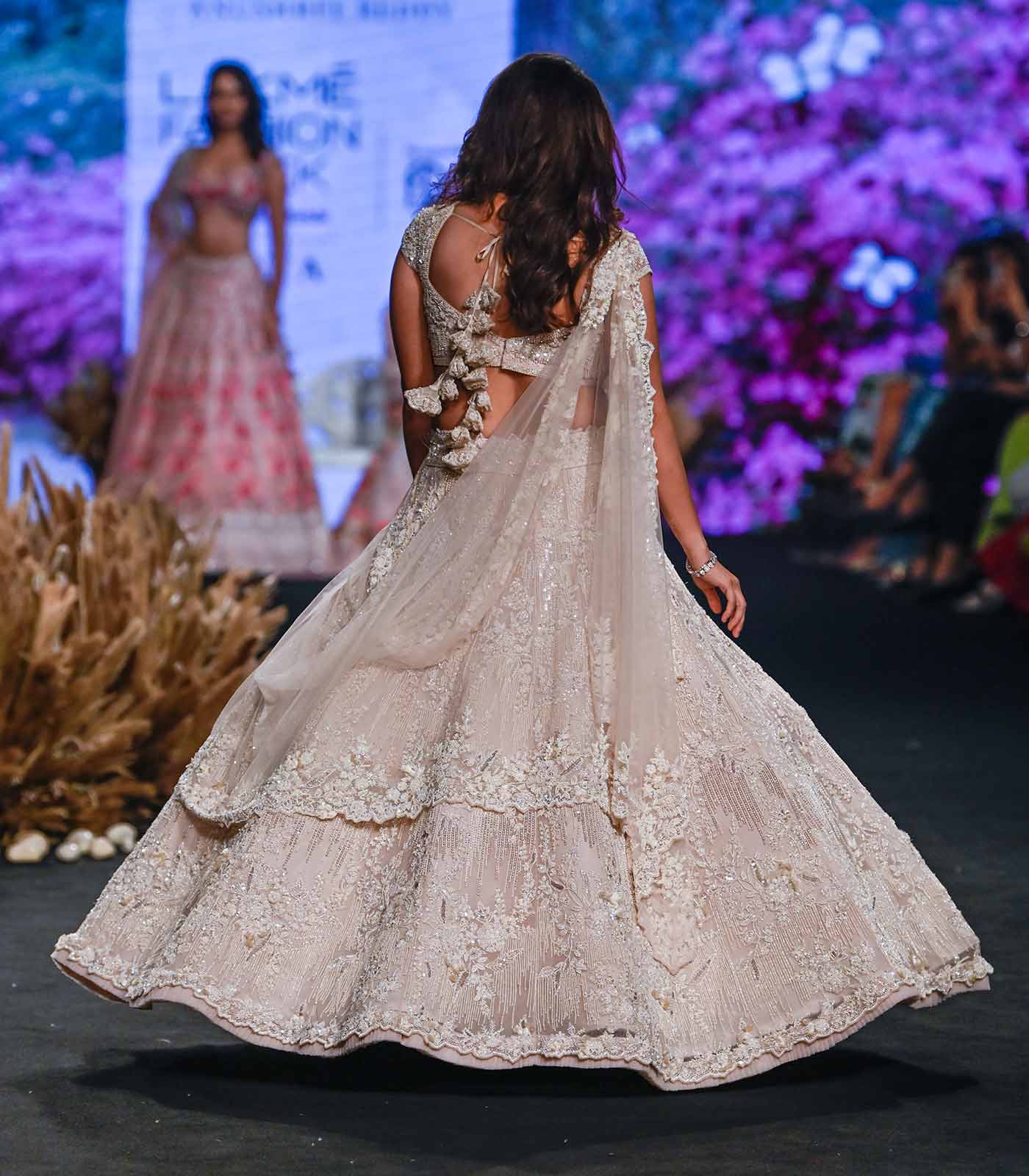 BAARISH LEHENGA