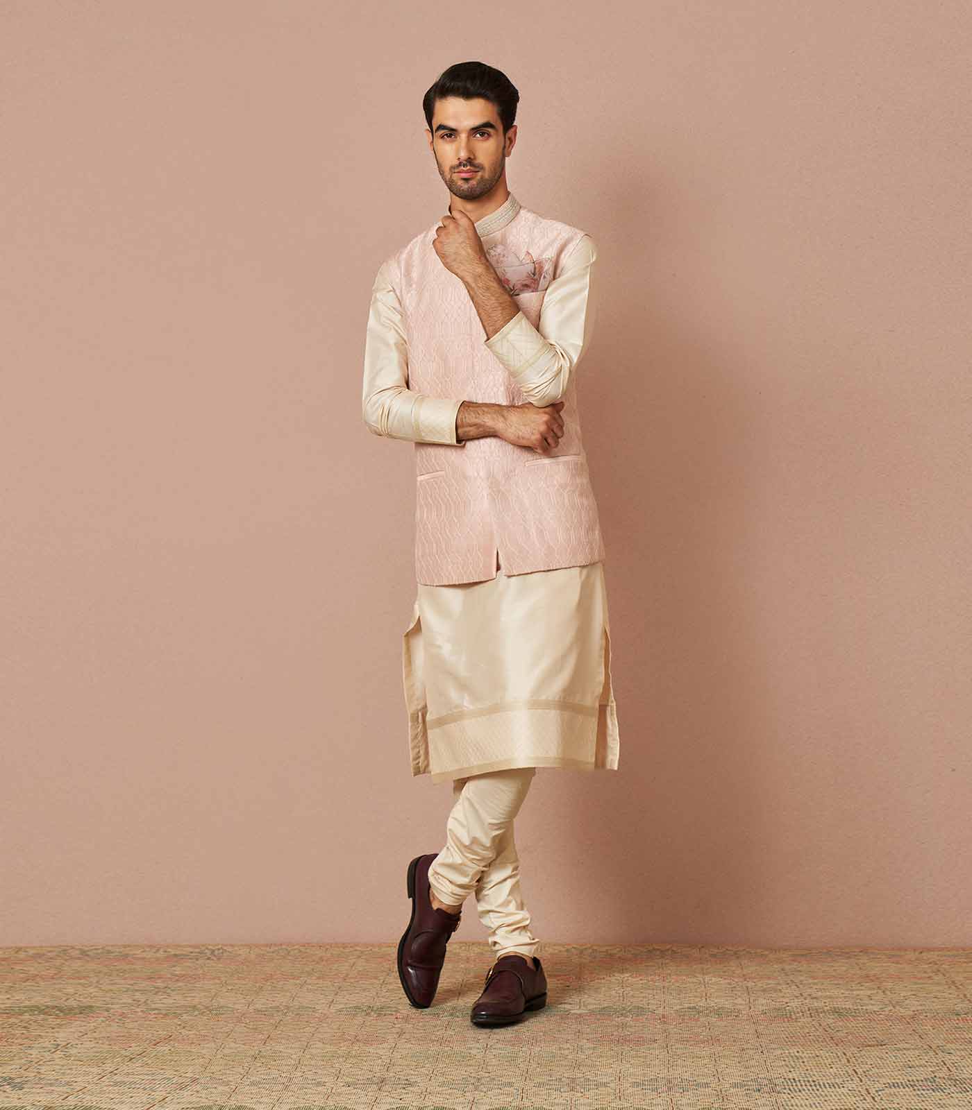 Paste pink Adam threadwork embroidered bandi set