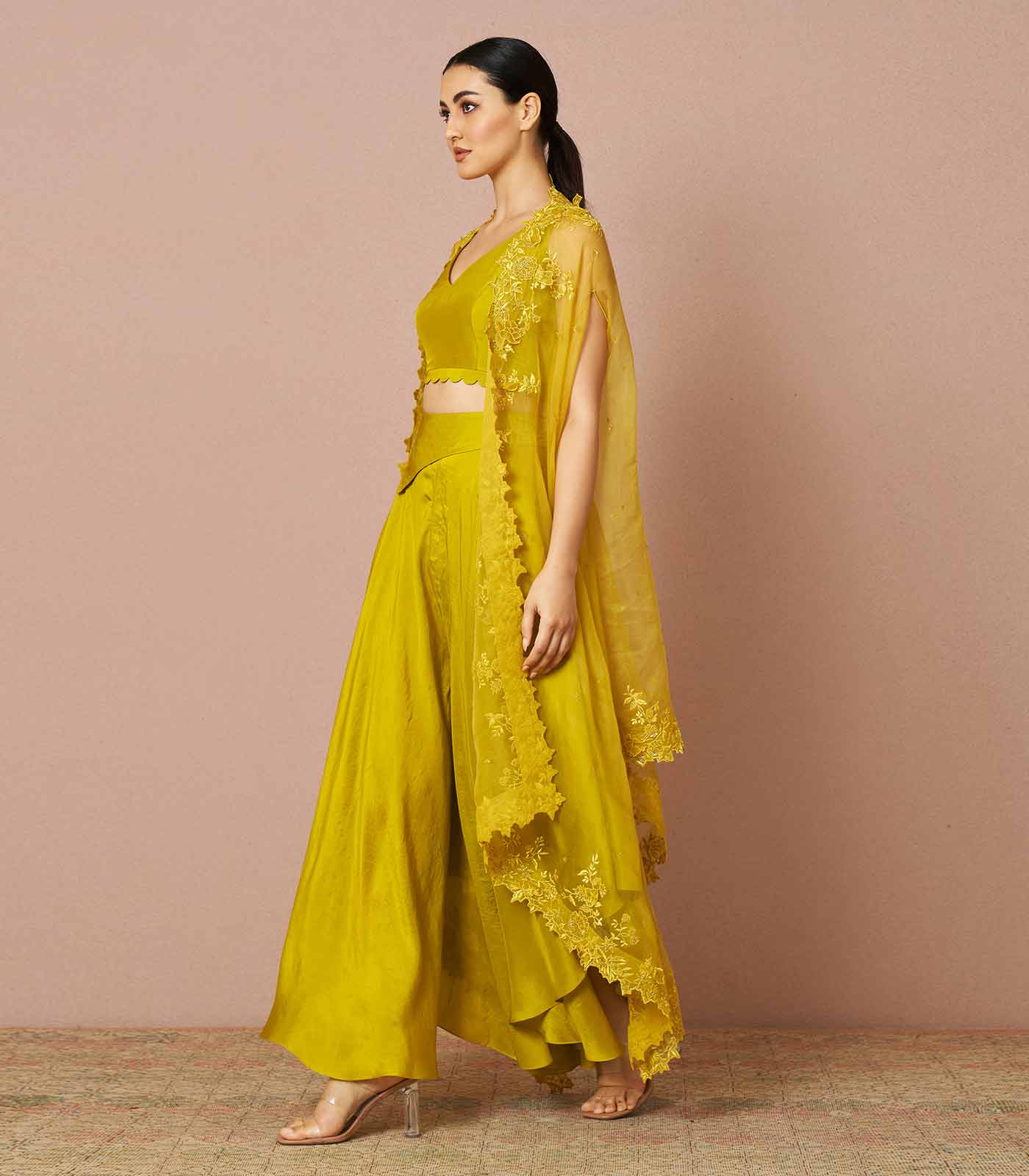 Adaliah yellow cape set